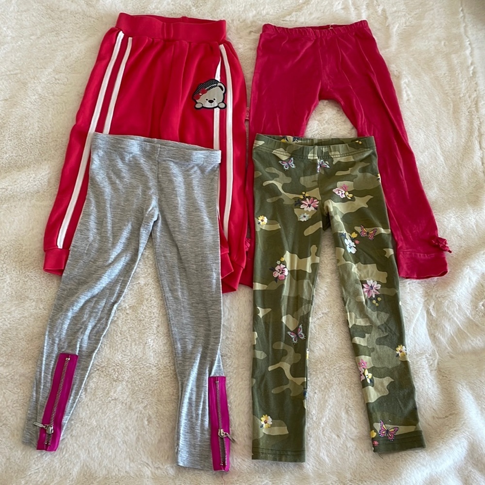 Bundle of girls leggings size 4 years